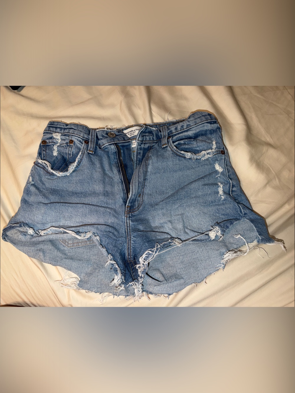 Abercrombie & Fitch Mom short high rise Denim Shorts